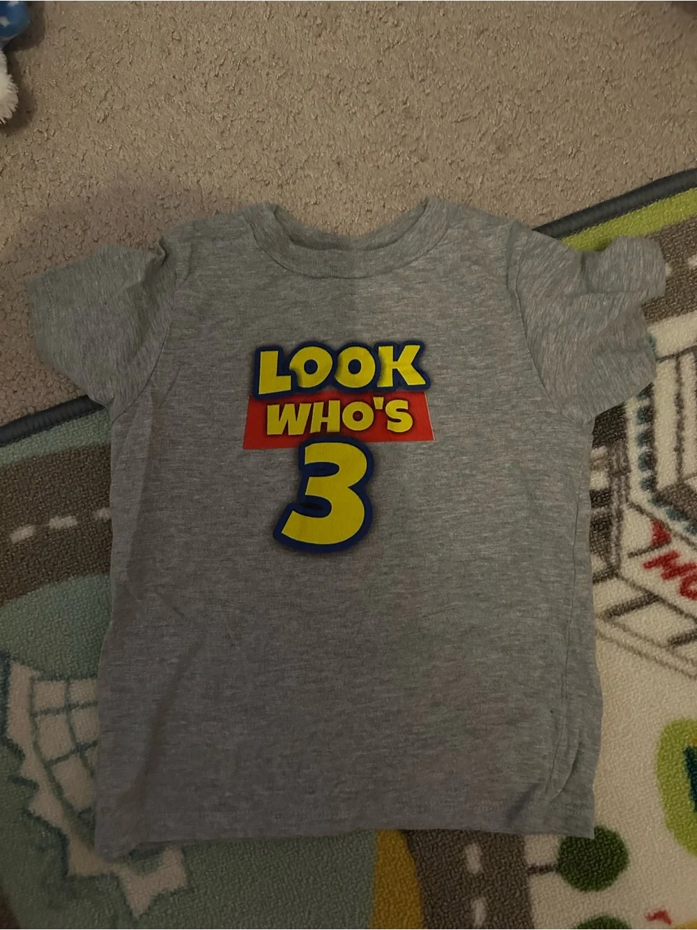 GAP Gray Tee with Yellow & Blue 'LOOK WHO'S 3' Graphic